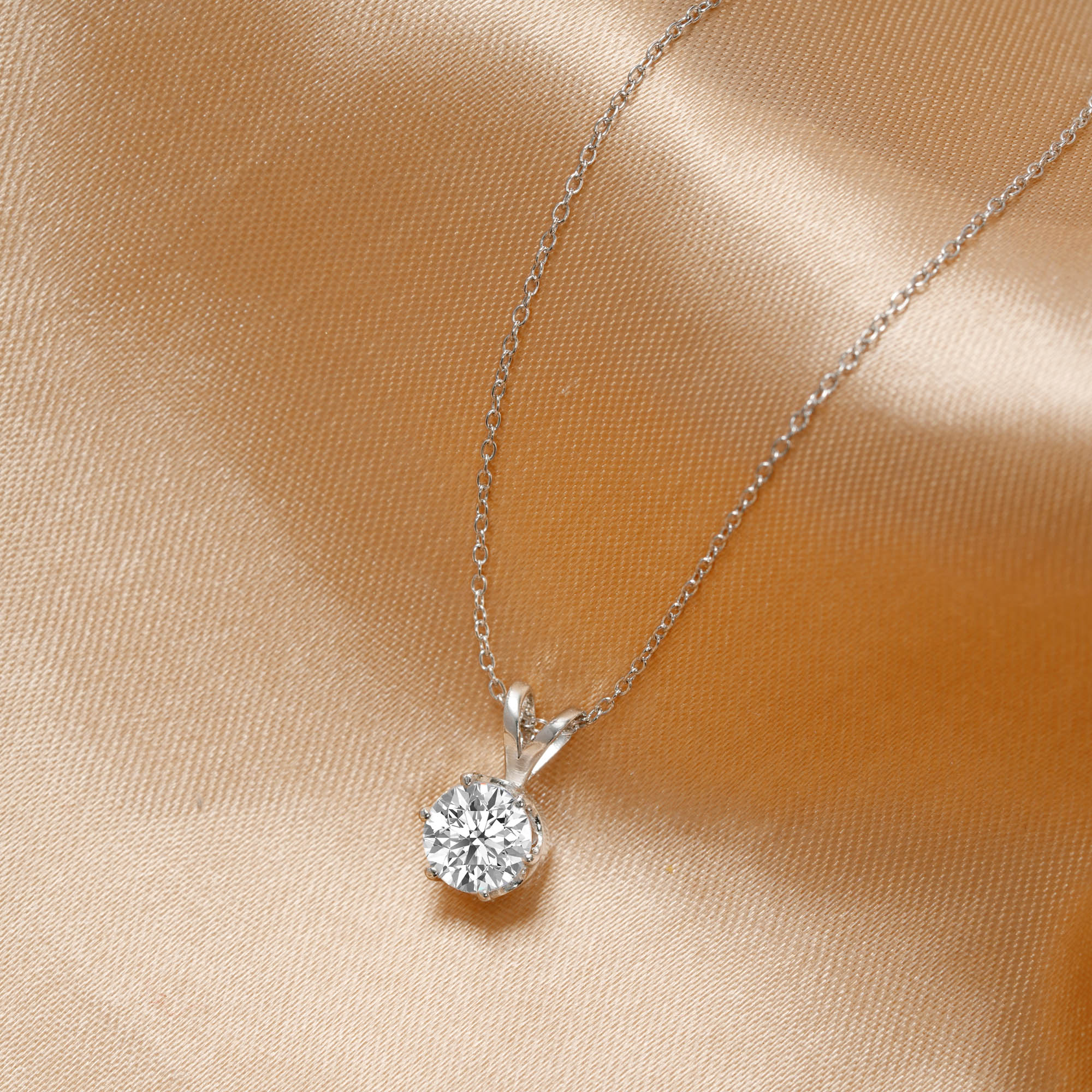 ISEHRA Crown Solitaire Sterling Silver Pendant Necklace for Women