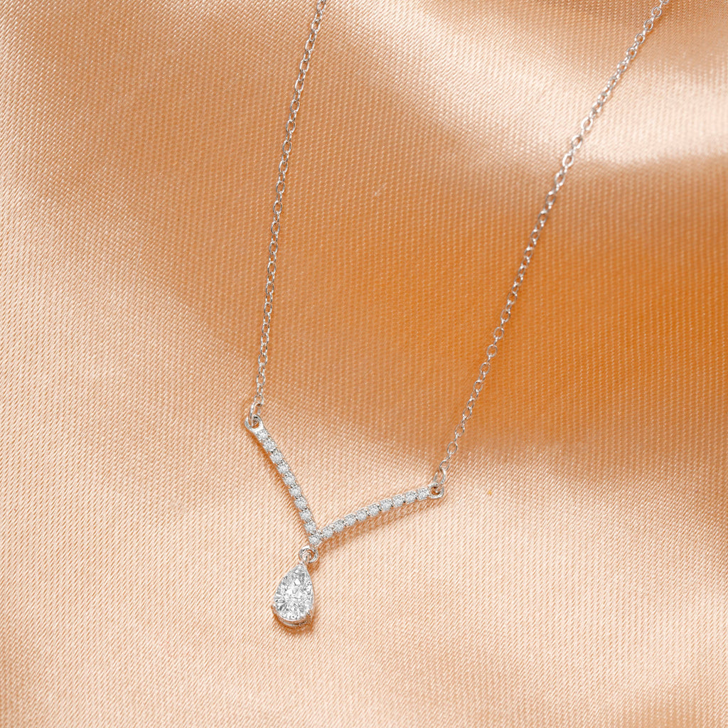 Divine Drop 925 Sterling Silver Pendant Necklace for Women