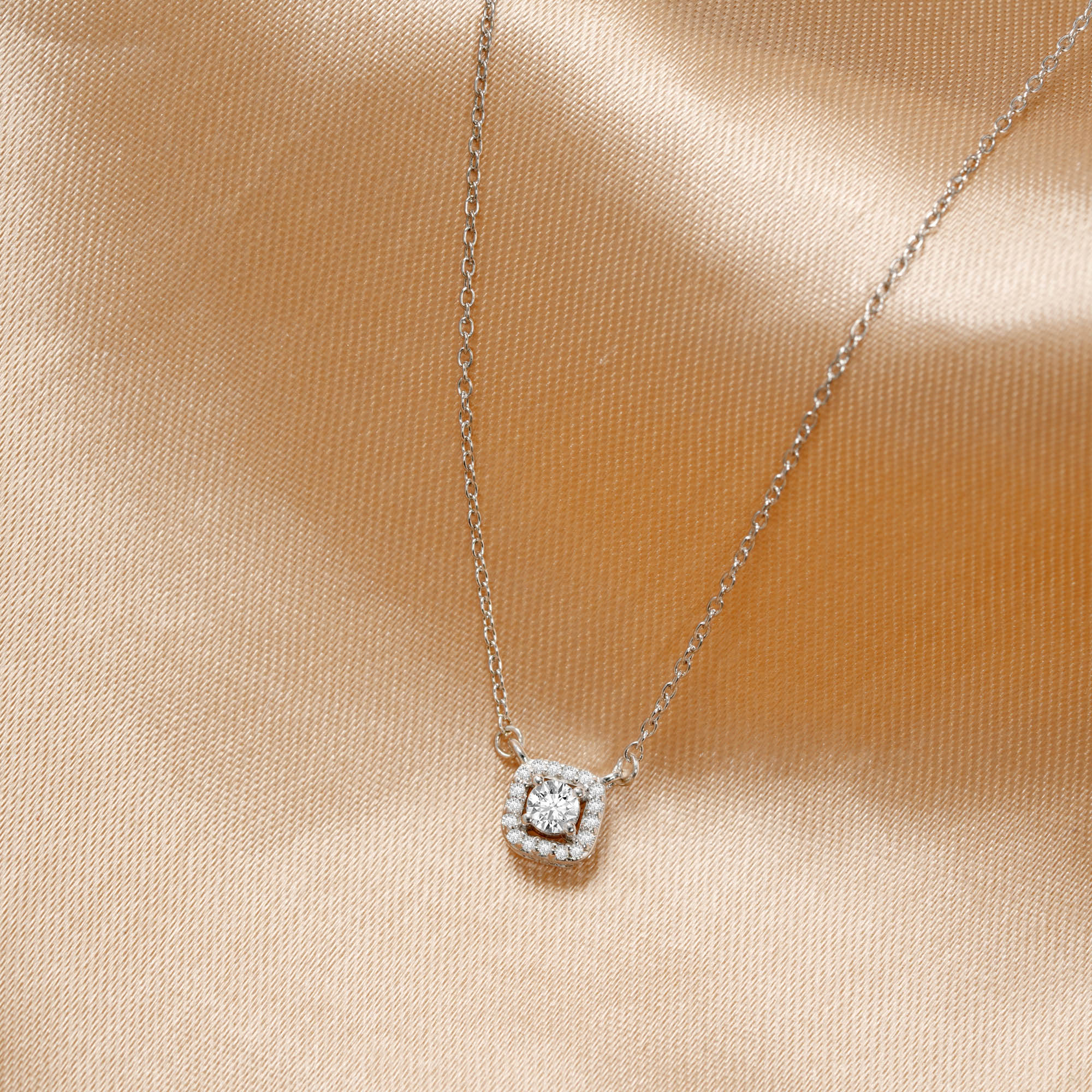 ISEHRA Cushion Sparkle Sterling Silver Pendant Necklace for Women
